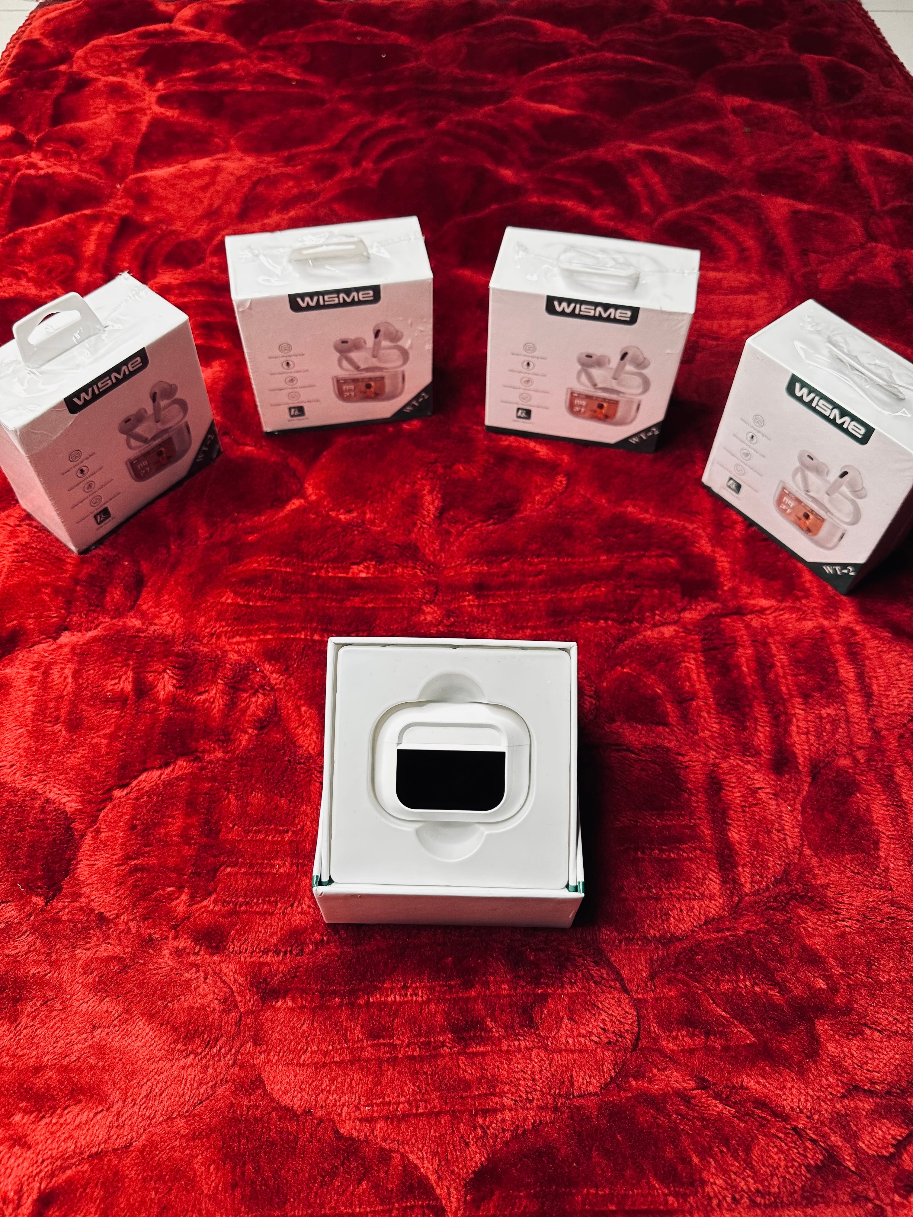 Wisme WT-2 (AirPods with android screen)